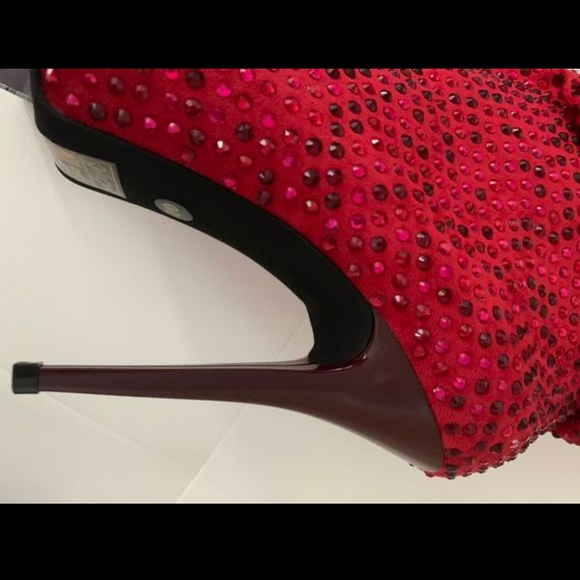 J Campbell boots with Swarovski crystals S-91/2-10 - Picture 8 of 9